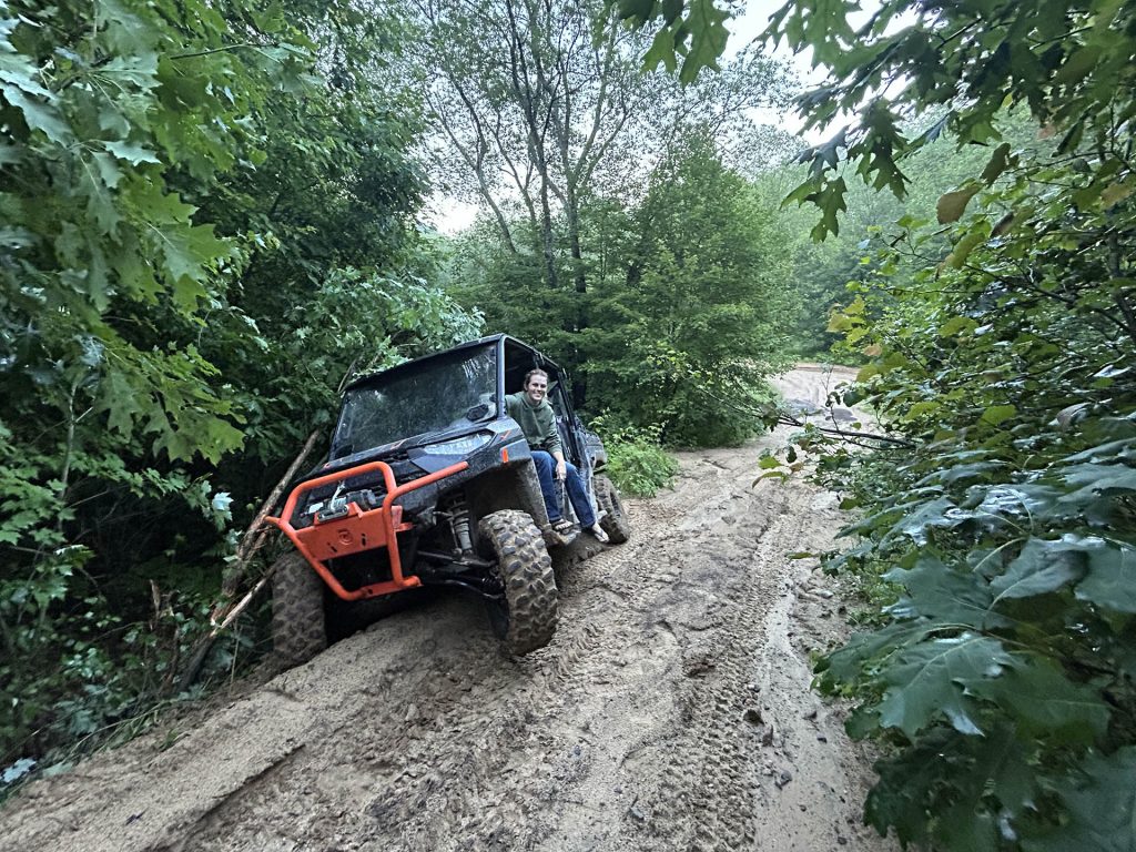 Sunrise Lake campground trail