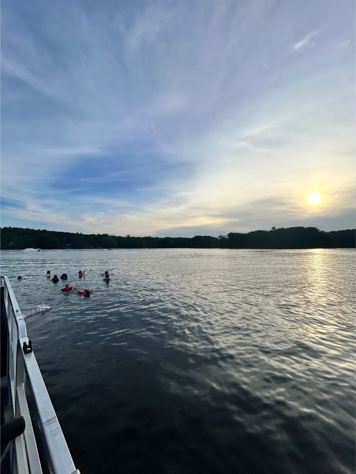 lake scenic
